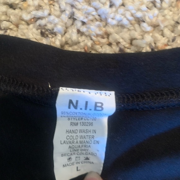 New Orleans Saints Embellished Shirt Girls L = Women’s XS Black with Bling - Picture 4 of 5